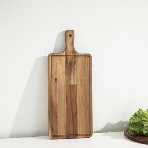 Tabla de Madera Rústica con Asa, Tabla de Servir y Cortar Natural con Asa para Uso en la Cocina y Presentación en Restaurantes - Product Image 2
