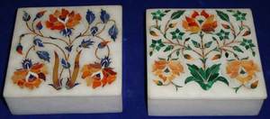 Boîtes à bijoux en marbre blanc rectangulaires, nouveau design exclusif, avec incrustation de fleurs en nacre bleue, pour cadeaux d'affaires. - Product Image 6