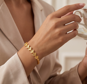 Divyoro - Pulsera de Cadena con Dije de Hoja de Aleación de Metal Precioso Chapada en Oro, Joyería Clásica para Mujer, Regalo de Boda, Uso Diario - Product Image 3