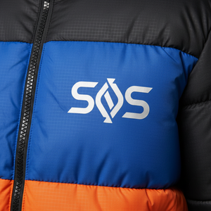Chaqueta Acolchada Aislante de Tres Tonos Premium - Negra, Azul y Naranja con Logotipo SQS - Product Image 5