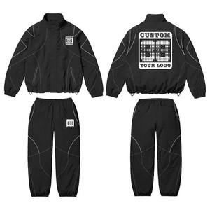 Ensemble de survêtement coupe-vent sportif à carreaux en satin pour homme, respirant, séchage rapide, streetwear personnalisé en polyester/coton pour le jogging - Product Image 2