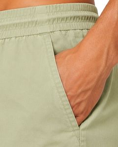 Shorts de Baño Personalizados Color Verde Pistacho para Hombre, Secado Rápido, Cintura Elástica con Cordón, Casuales, Ligeros, para Vacaciones - Product Image 5