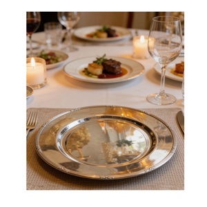 Assiettes de présentation rondes en laiton finition classique pour table à manger, élégantes pour mariage, banquet, événement, décoration de table, présentation - Product Image 3