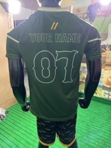 Maillot de football pour homme Husky, col en V, manches courtes, polyester sublimé, évacuation de l'humidité, uniforme d'équipe personnalisé, coupe athlétique, 140g, toutes tailles - Product Image 6