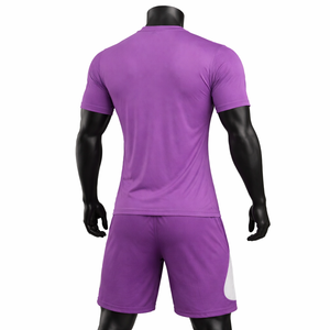 Conjunto de Uniforme de Fútbol Personalizado por Sublimación, Uniforme de Fútbol Masculino con Diseño Gráfico, Equipación de Equipo, Ropa Deportiva Transpirable de Secado Rápido, OEM ODM - Product Image 2
