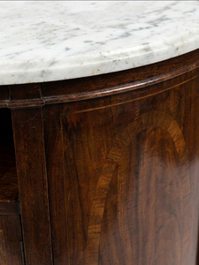 Buffet de salon traditionnel en bois antique avec dessus en marbre et tiroir de rangement - Product Image 3