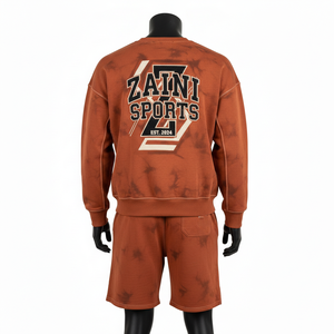 Ensemble sweat-shirt et short pour homme en molleton de coton et polyester de qualité supérieure, brun délavé à l'acide, avec impression personnalisée du logo. - Product Image 2