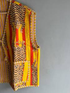 Tiger Print <b>Quilted</b> <b>Jacket</b> Women's Long Sleeve Vest Yellow Red Striped Animal <b>Pattern</b> Polyester Wadding Autumn WearGIFT FOR HER - Product Image 3