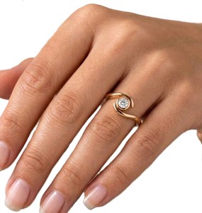 แหวนเพชรทรงกลม 0.60 กะรัต เพชรเลี้ยงในห้องปฏิบัติการ คลาสสิก ทองคำแท้ 10K 14K 18K แหวนหมั้นเพชร สี DEF ความสะอาดระดับ VS VVS รับรองโดย IGI - Product Image 5