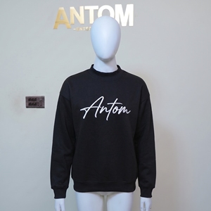 เสื้อสเวตเชิ้ตสีแดงสำหรับฤดูหนาว ปักโลโก้ตามสั่ง เสื้อฮู้ดแบบสวมหัว ผู้ชาย ผู้หญิง สตรีทแวร์ลำลอง ผ้าฟลีซ คอเต่า 300 กรัม แฟชั่นยูนิเซ็กส์ - Product Image 5