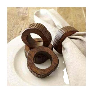 Anillo para Servilletas de Madera Natural Ecológica, Diseño Clásico de Lujo, Forma Redonda, Decoración de Mesa, Precio al por Mayor, Bajo Costo - Product Image 1