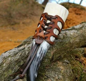 Corne à boire avec support en cuir – Chope en corne de buffle Viking pour bière, hydromel, bière artisanale, articles de bar rustiques et coffret cadeau médiéval - Product Image 4