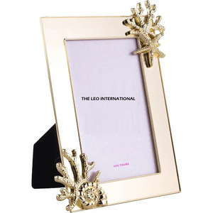 Eye Catching Look Luxurious Design High Grade <b>Gold</b> Plated Heavy Duty Metal Made <b>Photo</b> <b>Frame</b> Home Decoration Supplies From India - Product Image 6