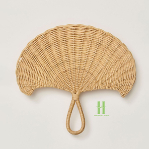 Meilleure vente en gros : Éventail mural décoratif en rotin fait main, tissé naturellement, pour salon, chambre, décoration bohème pour la maison - Product Image 1