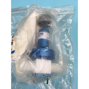 Régulateur de pression AMAT 3800-01237 0-60 PSIG 1/4" - Équipements et pièces semi-conductrices de renommée mondiale à la fois fiables et durables - Product Image 3