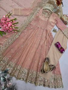 Ensemble Anarkali en soie rose avec dupatta, tenue traditionnelle indienne et pakistanaise pour femme, longueur ras du sol, pour mariage, extensible et coupe ample - Product Image 3