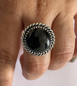 Anillo redondo de ónix negro, plata de ley 925, anillo de piedras preciosas hecho a mano para ella - Product Image 4
