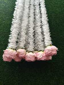 Rosa Artificial con Guirnalda de Jazmín para Decoración |   Fondo de Cuerdas Florales en Rosa Claro |   Decoración para Henna Haldi de Boda |   Decoración para Colgar en la Pared del Hogar - Product Image 3