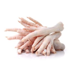 Patas de Pollo Enteras Limpias, Congeladas IQF, Calidad Halal Premium, 24 Meses de Vida Útil, Empacadas en Cartones a Granel, Suministro de Alimentos al por Mayor Importados - Product Image 2