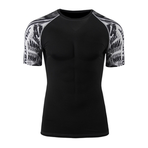 Maillot de bain athlétique à manches courtes pour homme, anti-bactérien, écologique, à séchage rapide, avec protection UV pour la plage, le surf et les sports nautiques - Product Image 6