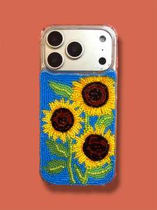 เคสโทรศัพท์ทำมือปักครอสติชประดับลูกปัดแก้วลายดอกไม้สีชมพู รูปทรงอื่นๆ ของขวัญ - Product Image 3