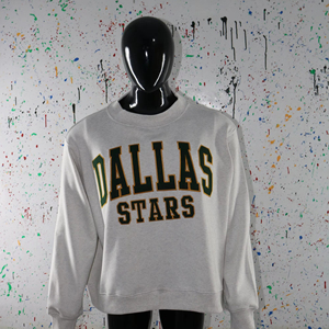 เสื้อสเวตเชิ้ตคอกว้าง DALLAS STARS สีขาว ปักลายสีเขียว 100% ผลิตภัณฑ์จาก URBAN PRODUCTIONS - Product Image 1
