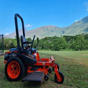 Tondeuse autoportée à essence 4 temps 150cc de qualité industrielle avec bac de ramassage arrière haute visibilité et lame rotative à vitesse variable - Product Image 4