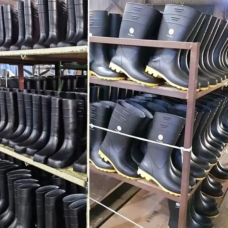 Nova moda China Fabricação Junior Men Botas de trabalho aquático preto joelho botas de chuva de borracha de PVC resistente a deslizamento