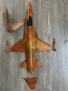 Modèle réduit en bois d'acajou F-5 TIGER, artisanat en bois, taille réelle, provenant d'une usine au Vietnam/Avion en bois F-5 TIGER, modèle réduit fabriqué au Vietnam - Product Image 2