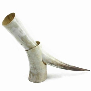 Corne à boire viking authentique faite à la main, polie avec sculpture animale, vaisselle médiévale, décoration rustique, cadeau - Product Image 3