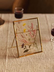 Home Decor Heart Shape Glass & Metal Hanging Photo <b>Frame</b> for <b>Wall</b> Decoration, with 2 Sides Glass Customized Decorative <b>Frame</b> - Product Image 5