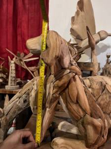 Escultura de Perro Tallada a Mano en Madera Maciza, Arte y Coleccionable, Decoración para el Hogar - Product Image 2