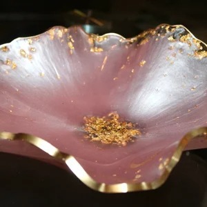 Bol rond en résine de luxe fait main avec motif décoratif, design personnalisable et adapté aux aliments, idéal pour la maison, les mariages et la décoration de cadeaux - Prix à partir de - Product Image 4
