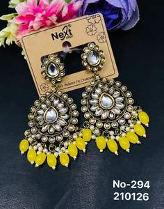 ต่างหูระย้าสไตล์อินเดียประดับลูกปัดและอัญมณีคุณภาพสูง ดีไซน์ทันสมัย น้ำหนักเบา สวยหรู - Product Image 3