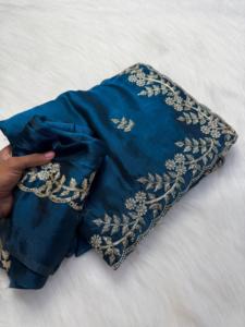 ผ้าส่าหรีผ้าไหมซาตินอินเดียแบบดั้งเดิม สวยงาม หรูหรา งานปักประณีต ใช้วัสดุรีไซเคิล สำหรับผู้หญิง ใส่ในงานแต่งงานและงานเลี้ยง - Product Image 6