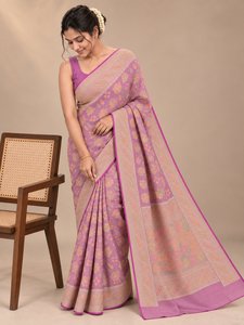Sari floral Meenakari Zari Banarasi en tela crepé georgette para mujer, para ocasiones especiales y fiestas étnicas. - Product Image 2