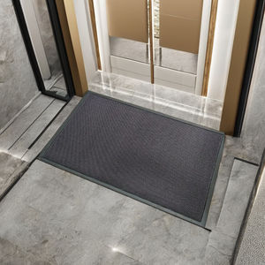 Tapis d'entrée extérieur réversible moderne lavable en polyester rayé avec tufting en PVC antidérapant pour porte d'entrée - Product Image 3