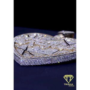 Colgante de Corazón con Incrustaciones de Diamantes Moissanite, Plata de Ley 925, Joyería de Lujo Estilo Hip Hop - Product Image 2