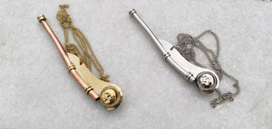 Sifflet de marin en laiton métallique, style marine vintage, porte-clés nautique avec chaîne, accessoire de navigation, accessoire de cosplay pirate - Product Image 3
