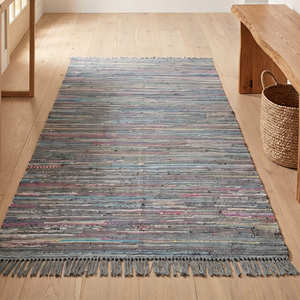 Tapis d'intérieur en coton recyclé à rayures bleues pour salon, style côtier, scandinave et ferme moderne - Product Image 3