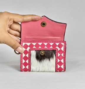 Pink Diamond Patterns Genuine Leather Mini Coin <b>Purse</b> With Wrist Strap Button Closure <b>Cute</b> Compact Design Mini Wallets For Women - Product Image 2