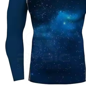 Vêtements de sport haut de gamme, rashguard personnalisé par sublimation, impression résistante à la décoloration, matière respirante et à séchage rapide - Product Image 6