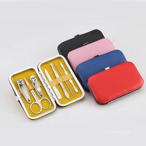 Kit de manucure 7 en 1 en acier inoxydable avec étui, style classique portable pour adulte - Product Image 3