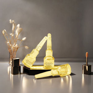 ดิฟเฟอร์แอนด์ดีเพอร์ ไบรท์เทนนิ่ง โทนนิ่ง สกิน บูสเตอร์ สตาร์ทเตอร์ แอมพูล สูตรเพื่อผิวกระจ่างใส ด้วยเปปไทด์ วิตามินซี และสารต้านอนุมูลอิสระ บาคูชิออล 10 กรัม - Product Image 1