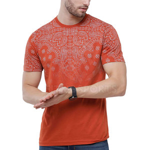 เสื้อยืดแขนสั้นผู้ชายสำหรับฤดูร้อน ผ้าถัก ระบายอากาศได้ดี เป็นมิตรกับสิ่งแวดล้อม พิมพ์ลายแบบซับลิเมชั่น โลโก้ด้านหน้า คอกลม สินค้ามาใหม่ - Product Image 1