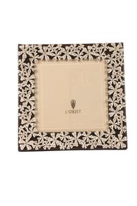 Cadre photo moderne de luxe en or avec accents floraux en cristal pour une décoration élégante et classique de table, de bureau et de salon - Product Image 3