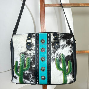 กระเป๋าโท้ทหนังวัวแท้สไตล์ตะวันตก  งานแฮนด์เมดอเนกประสงค์  กระเป๋าเดินทางขนาดใหญ่  กระเป๋าสะพายไหล่หนังขนสัตว์สำหรับทุกเพศ - Product Image 4