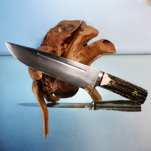 Couteau Bowie artisanal de qualité industrielle à lame droite en acier inoxydable avec manche en corne et étui en cuir antidérapant ODM OEM - Product Image 1