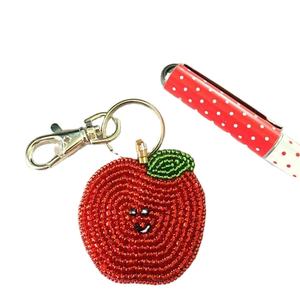 Porte-clés brodé de perles de rocaille florales faites à la main Porte-clés perlé de nouveau concepteur élégant avec style de broderie indienne classique - Product Image 6