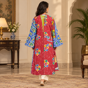 Veste kimono traditionnelle en coton rouge et bleu avec patchwork, couture Kantha et manches larges |   Longue veste ouverte style bohème - Product Image 4